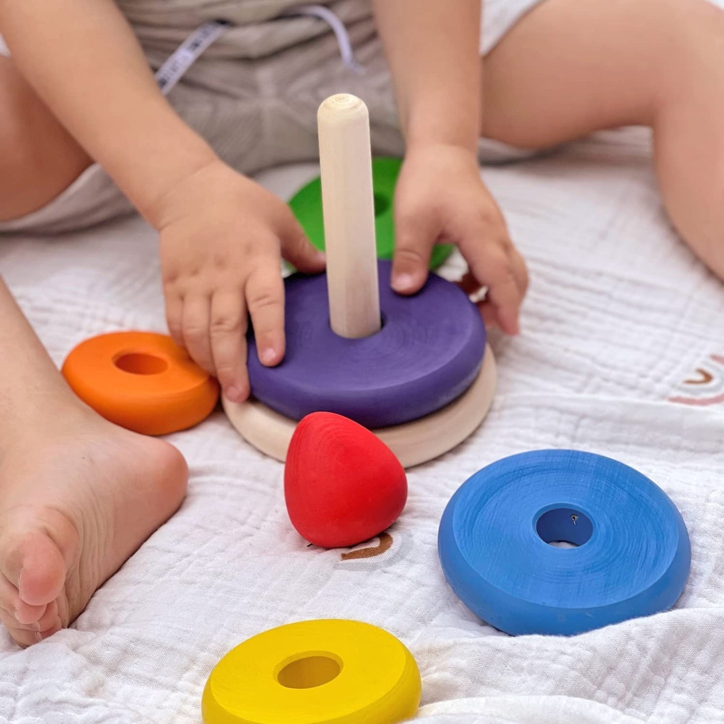 Ulanik Rings Stacker Toddler Montessori Toys for 1 Year Old + Wooden Stacking Rings Rainbow Stacker Game for Color and Size Sorting
